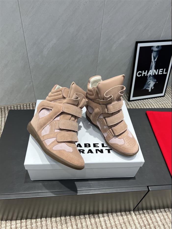 20251128172935389 380